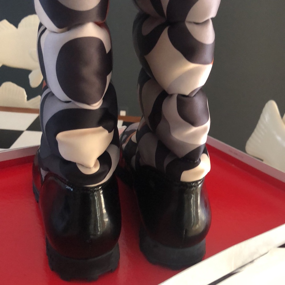 Women's Winter Rain Boots in Orange, Black & Cream - Picture 4 of 5